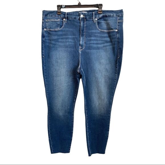 Good American Good Waist Crop Jeans in Medium/Dark Wash with Raw Edge Hem - 24W - Picture 2 of 13
